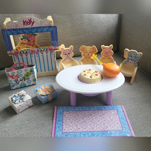 Vintage Kelly Surprise Birthday Party 1999 - Picture 1 of 4